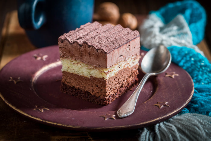 How to Make Mousse-Filled Chocolate Cake: Layers, Mousse and Assembly