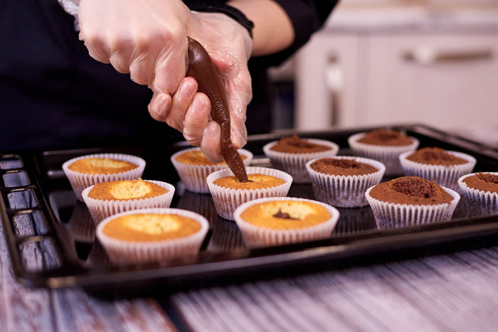 How to Make Chocolate Cupcake Fillings: Ganache, Whipped Ganache and Chocolate Cream