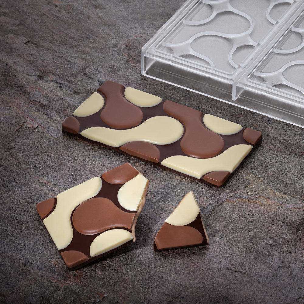 Creating Stunning Layered Effects in Molded Chocolate: A Complete Guide