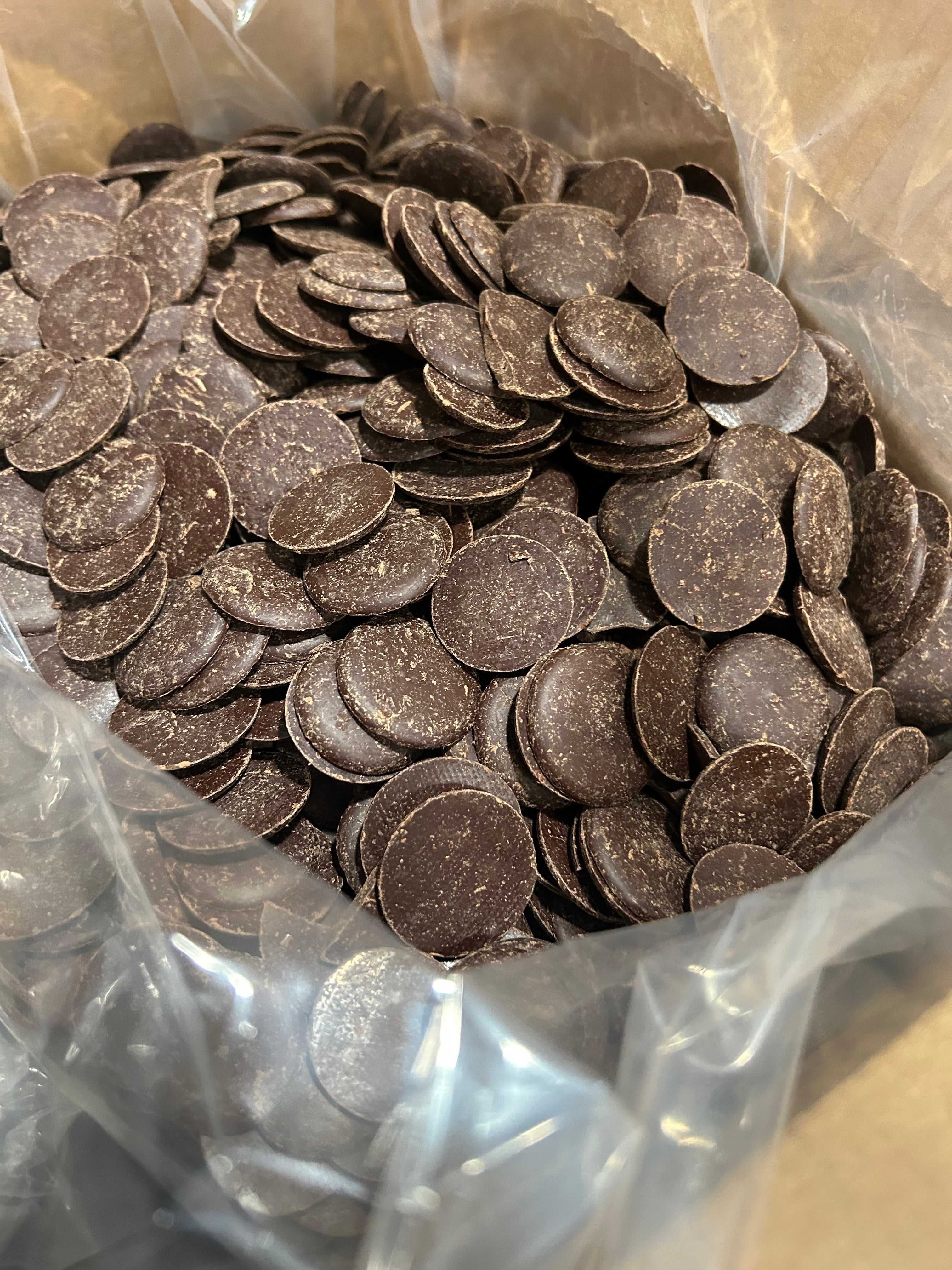 Cocoa Butter and Cocoa Powder: Cacao Derivatives at Zucchero Canada