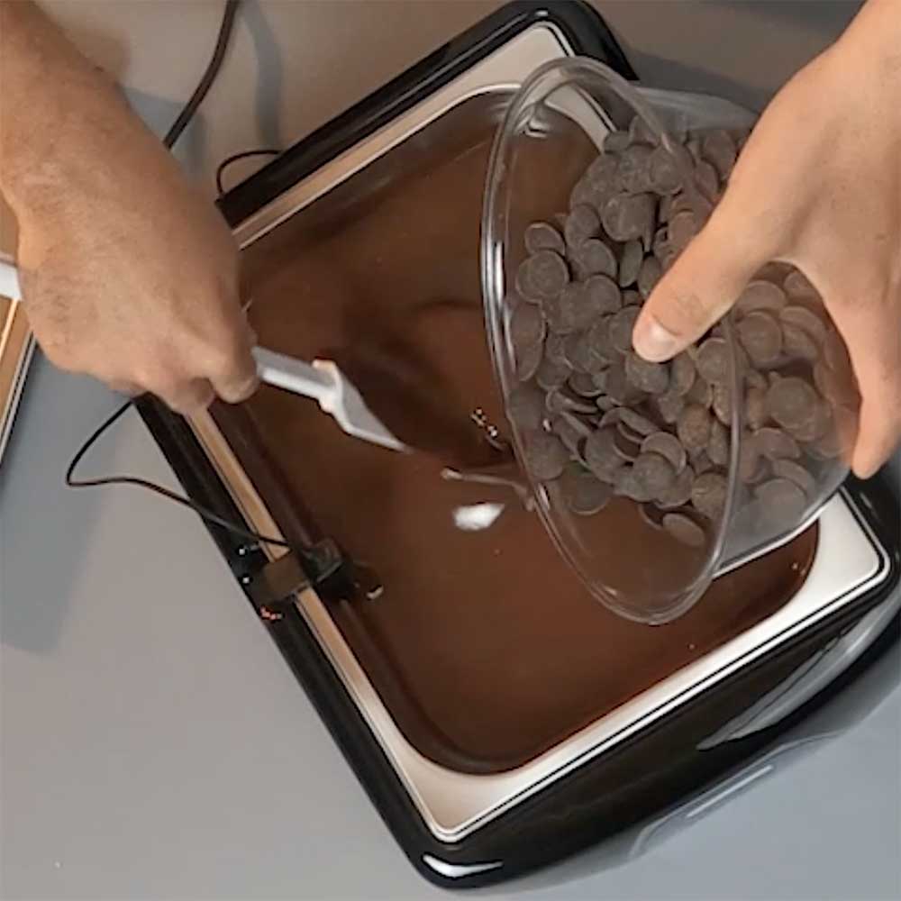 Precision Chocolate Melters: Perfect for Any Size Operation
